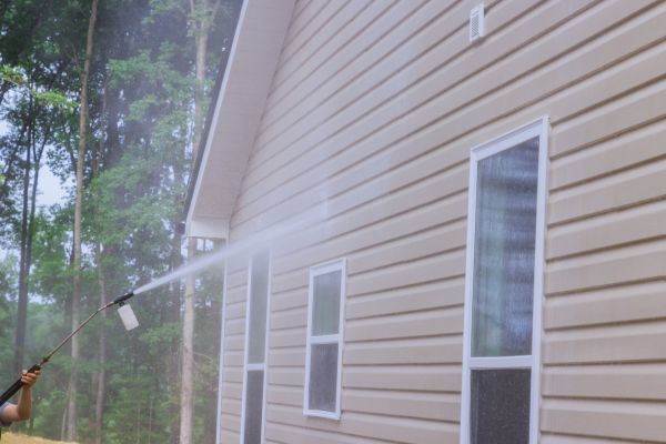 Cost of House Washing in Stamford