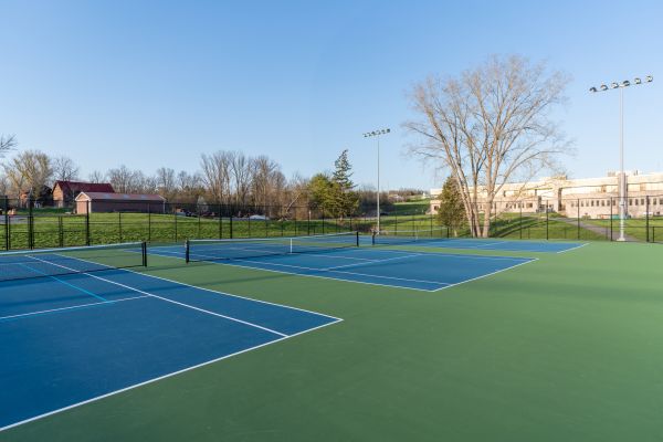 Cost of Tennis Court Cleaning in Stamford