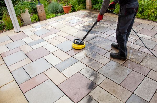 Cost of Patio Washing in Stamford