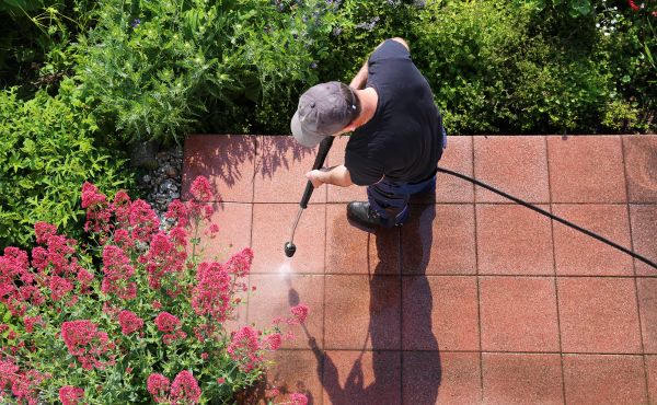 Cost of Terrace Cleaning in Stamford
