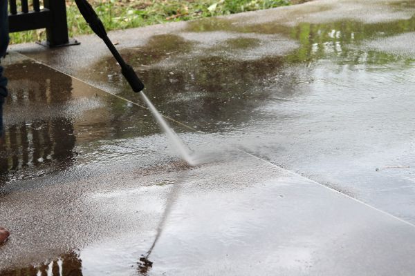 Cost of Concrete Deck Cleaning in Stamford