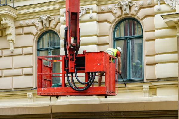 Cost of Building Power Washing in Stamford