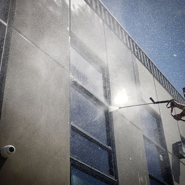 Cost of Exterior Building Washing in Stamford