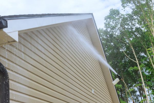 Cost of Siding Cleaning Service in Stamford