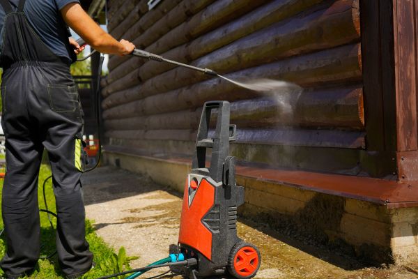 Cost of Cabin Pressure Washing in Stamford